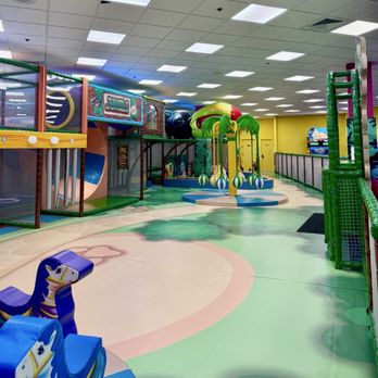 Kids Ultimate Playground - Indoor Playcenter Near Me - Nashua, New Hampshire