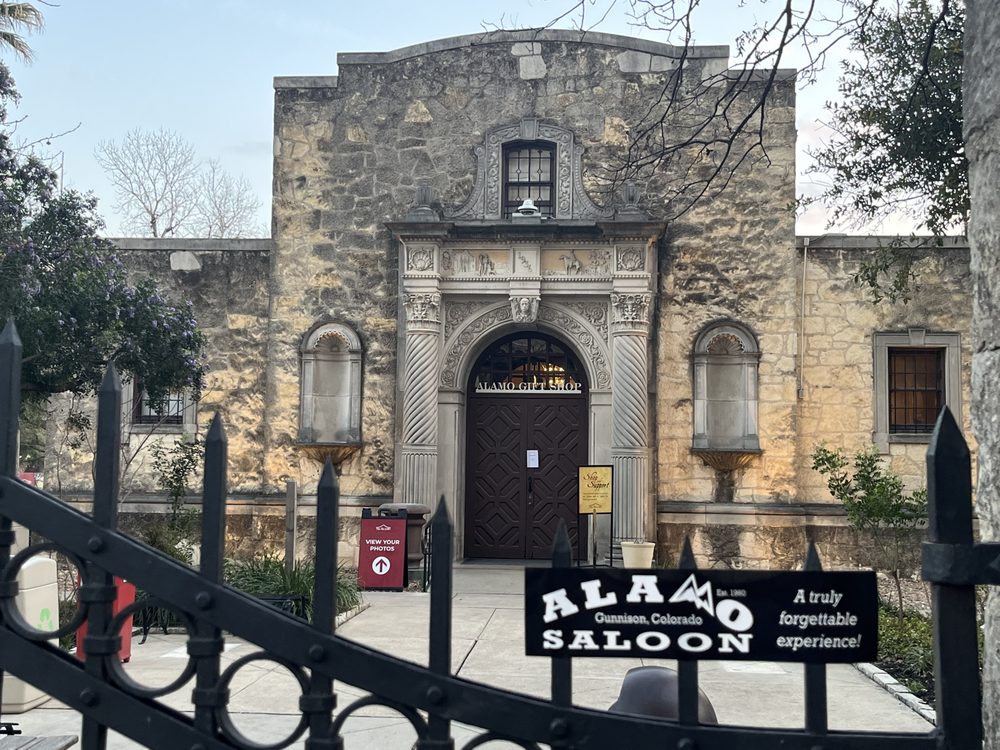 Social spots from Alamo Bar & Cafe