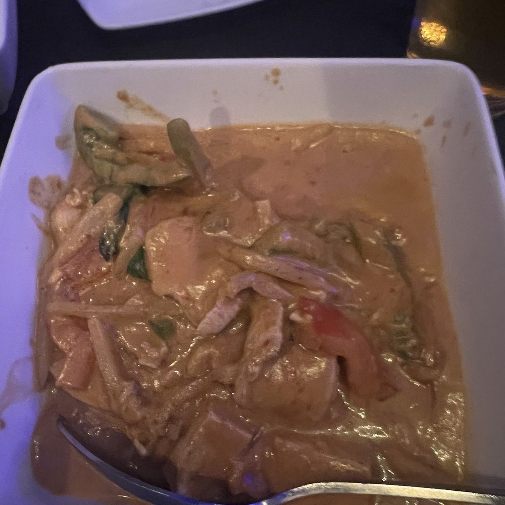 Thai Talay - Red curry with chicken - Thai Near Me - Westchester, California