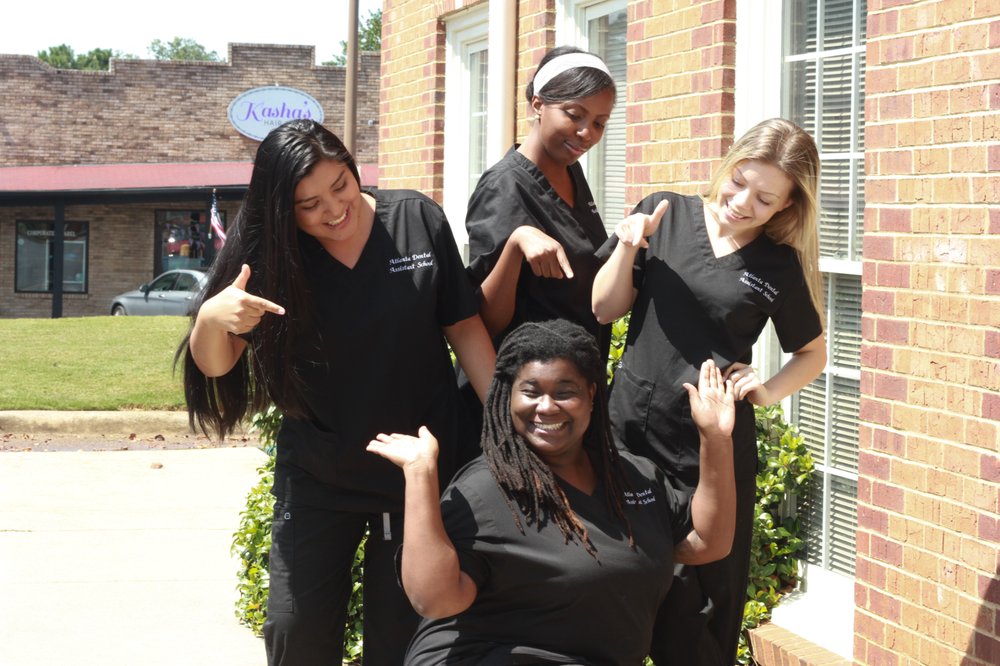 ATLANTA DENTAL ASSISTANT SCHOOL MARIETTA CAMPUS 2526 Shallowford Rd