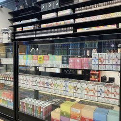 Zakks Smokes and Beverages - Huge Selection of Vapes!