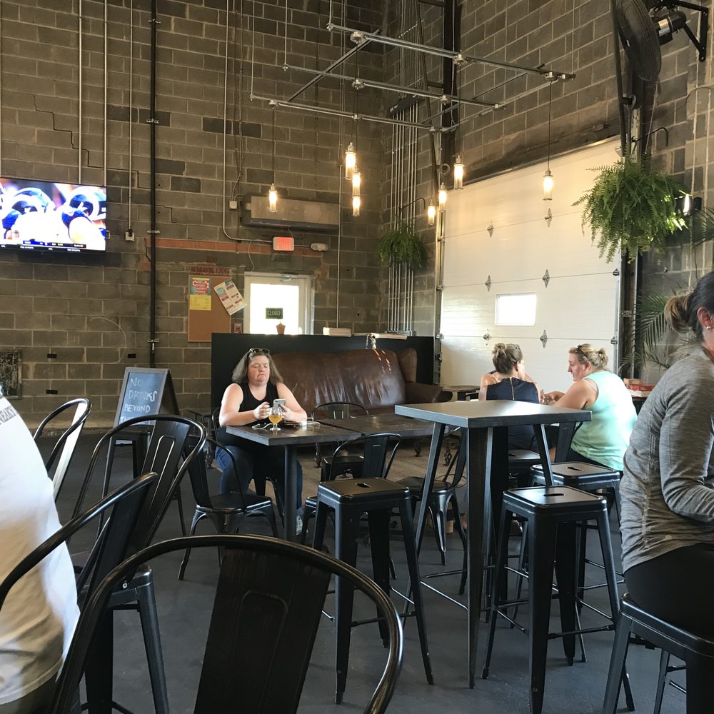 Lost Boy Cider - Interior - Cideries Near Me - Alexandria, Virginia Lost Boy Cider - Interior - Cideries Near Me - Alexandria, Virginia