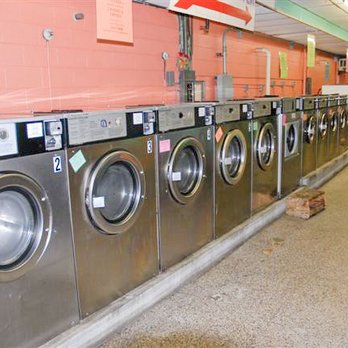 Holland's 24 Hour Laundromat - Holland's 24 Hour Laundromat Inside 3 - Laundromat Near Me - Akron, Ohio Holland's 24 Hour Laundromat - Holland's 24 Hour Laundromat Inside 3 - Laundromat Near Me - Akron, Ohio