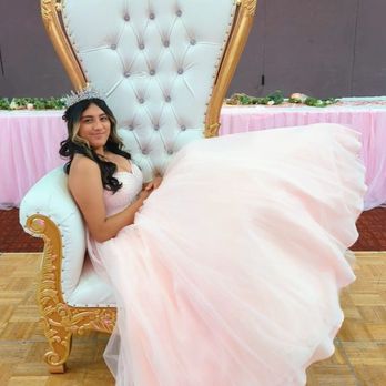 Albuquerque Throne Rentals - Our first family event - Avril's Quinceañera on October 14th, 2023. - Party Equipment Rentals Near Me - Albuquerque, New Mexico