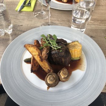 Flåm Marina & Apartments - Sirloin steak - Guest Houses Near Me - Flåm, 14