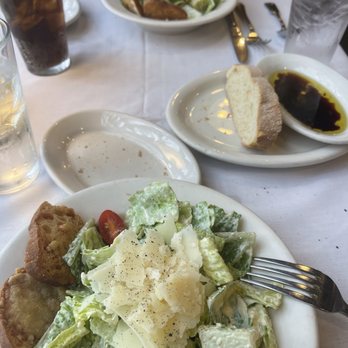 Gale's - Cesar Salad - Italian Near Me - Pasadena, California Gale's - Cesar Salad - Italian Near Me - Pasadena, California