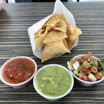 Dulce's Antojitos #2 - Complimentary chips and salsa - very good! - Tacos Near Me - Walnut Creek, California Dulce's Antojitos #2 - Complimentary chips and salsa - very good! - Tacos Near Me - Walnut Creek, California