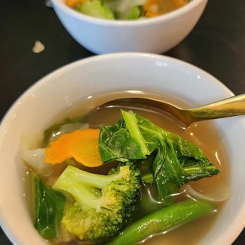 Lert Ros Thai food - Veggie soup - Thai Near Me - Brooklyn, New York