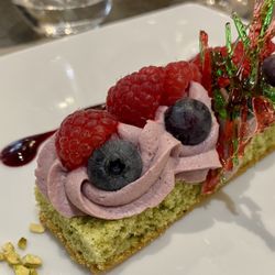 La Table Kobus - Pistachio cake