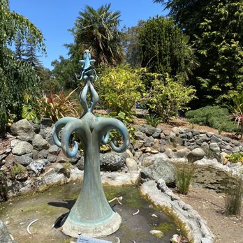 Villa Montalvo - Arboretum art - Hiking Near Me - Saratoga, California Villa Montalvo - Arboretum art - Hiking Near Me - Saratoga, California