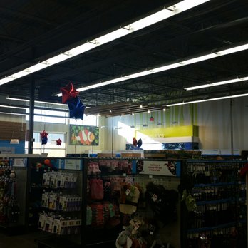 Petco - Decor - Pet Stores Near Me - Sparks, Nevada