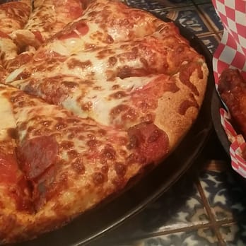 Spanky's - Pepperoni Lovers pizza and wings - Pizza Near Me - Houston, Texas
