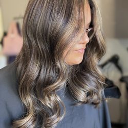 Beauty by Cindy