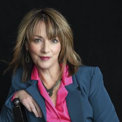 Open Lens by Pamela Photography - A beautiful powerful woman. Thank you, Coleen, for a great photo session!