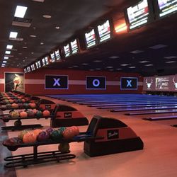 Bowlero Raleigh