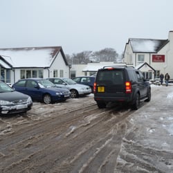 The Hare and Hounds - They kindly rang us in advance of our booking to advise that the car park was a bit slippy.