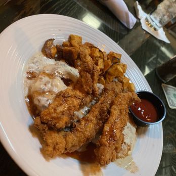 BLVD Grille - Gaming, Celler, & Cocktails - Hot Honey Chicken, Biscuits & Gravy - Wine Bars Near Me - Henderson, Nevada