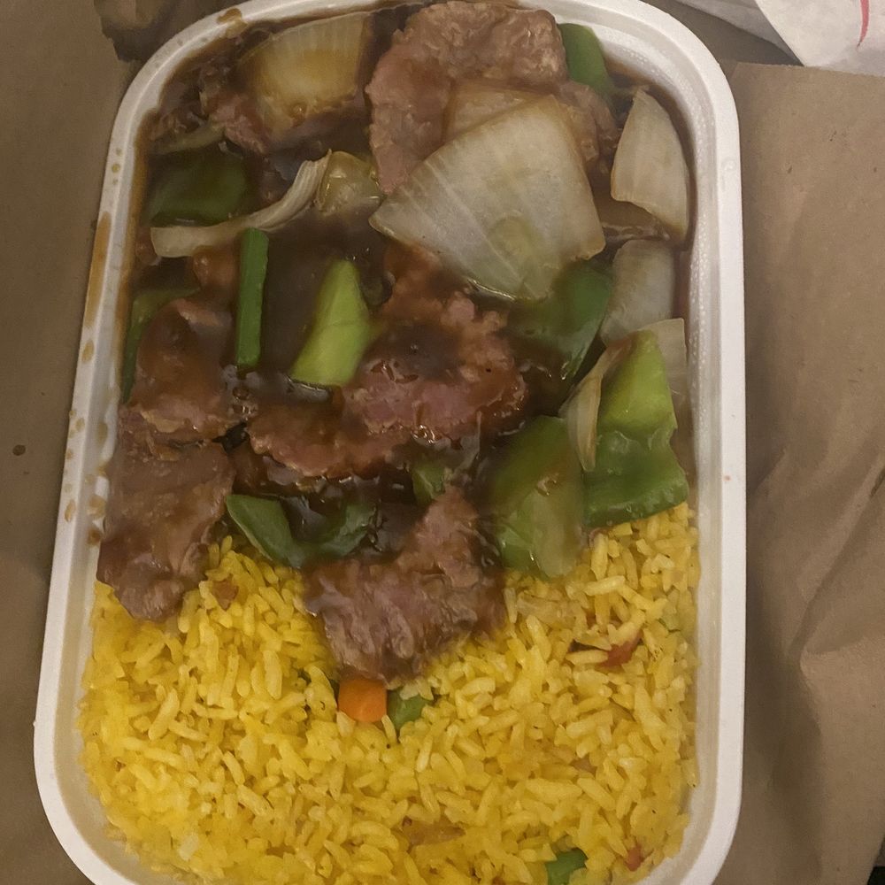 C3. Pepper Steak with Onion Combo Platter CB C3. Pepper Steak with Onion Combo Platter CB