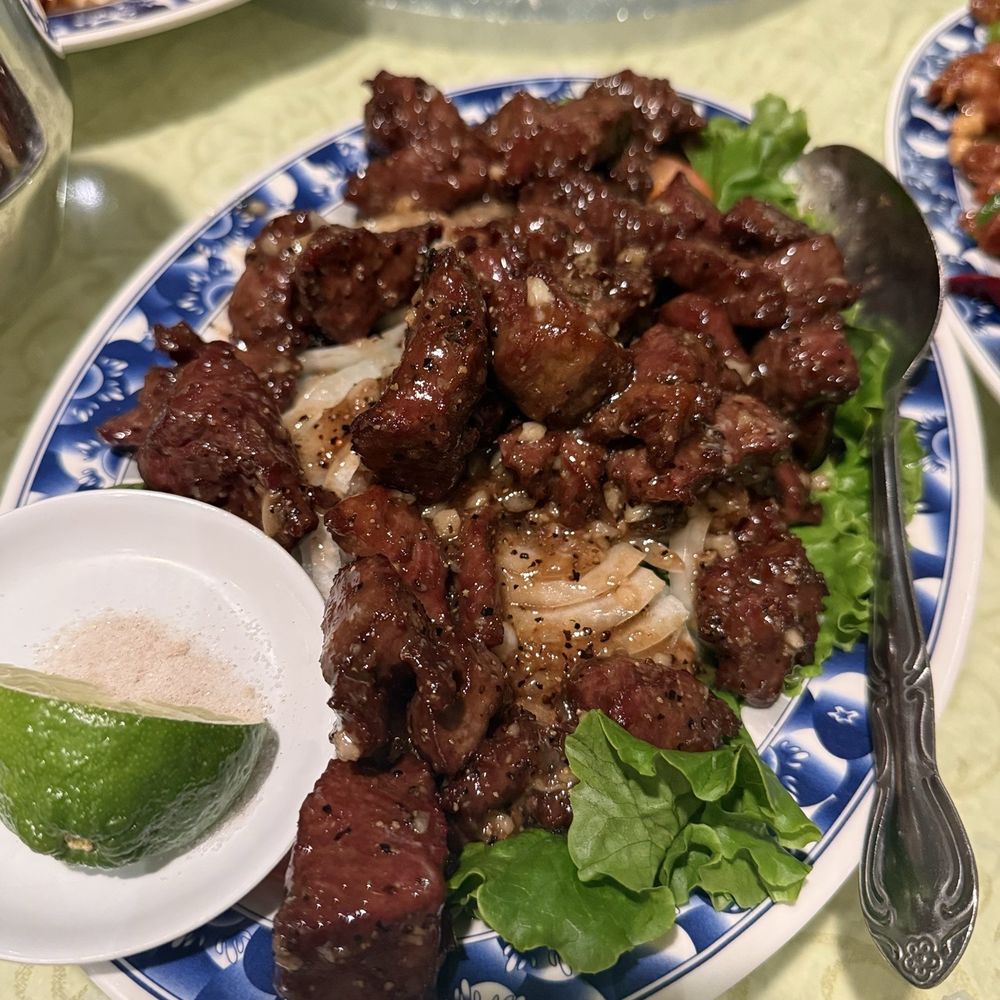 Boston Lobster - Cubed beef - Chinese Near Me - Rowland Heights, California