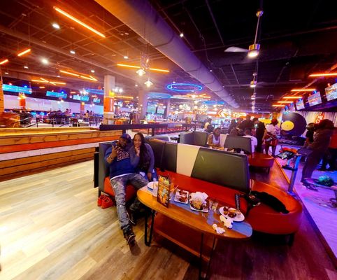 Lucky Strike Atlantic Station by null
