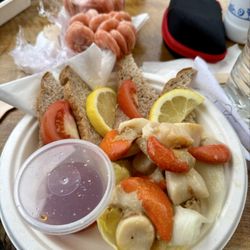 Oban Seafood Hut - Green Shack - Scallops and shrimp