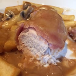 Seven Stars - Mmmmmm... Smothered Chicken!!