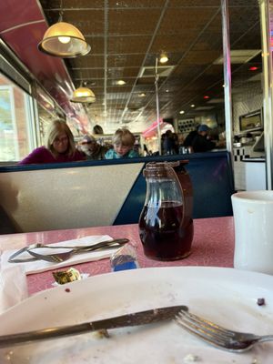Eagle Diner by null