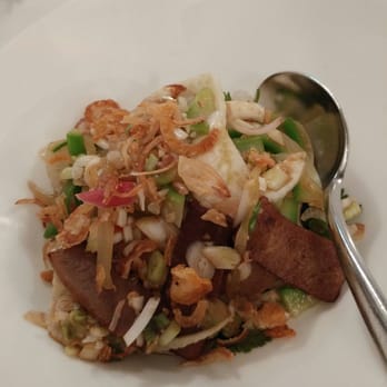 大班樓 - Beef tongue salad - Chinese Near Me - Hong Kong, HK