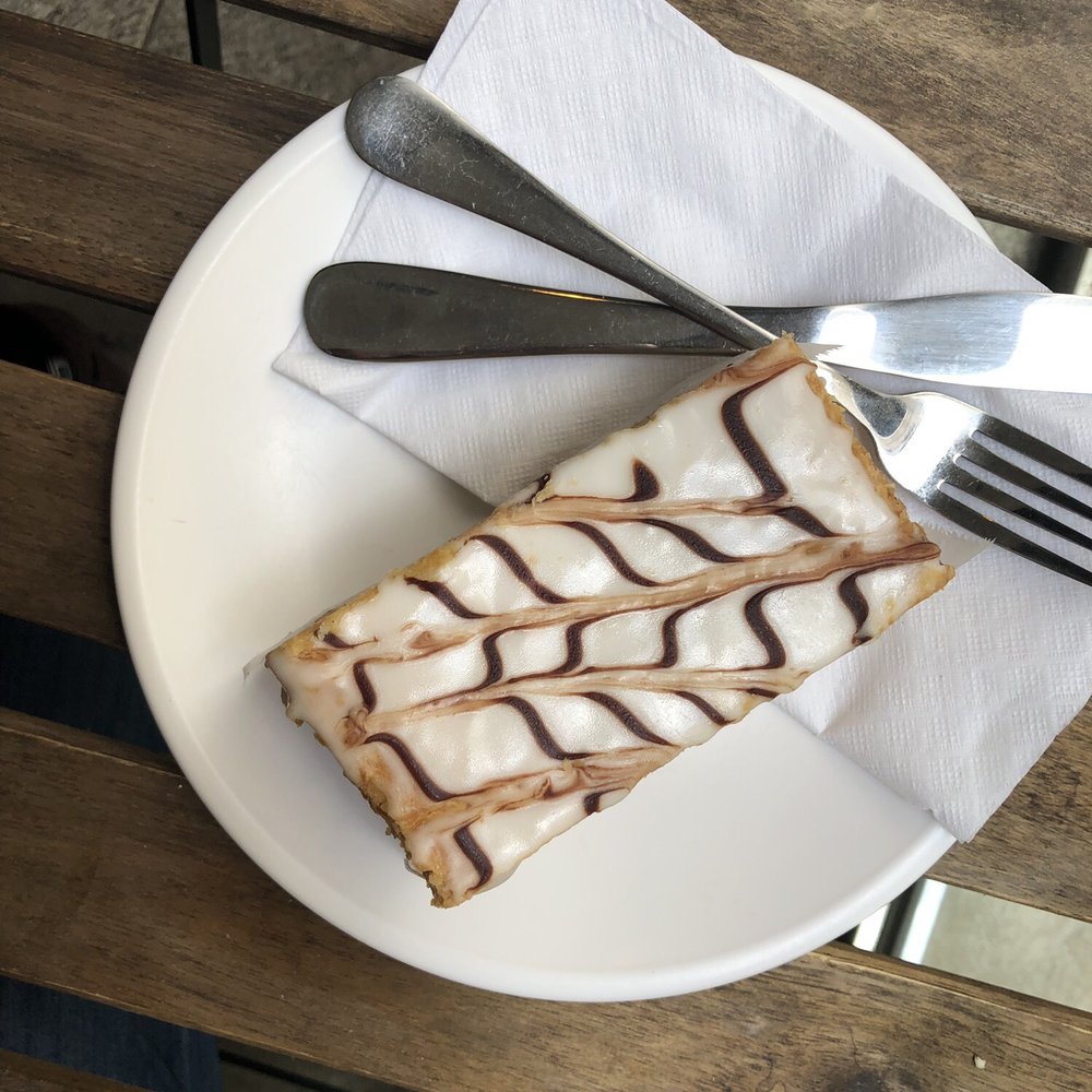 Hendrickx Belgian Bread Crafter - Neapolitan - Bakeries Near Me - Chicago, Illinois