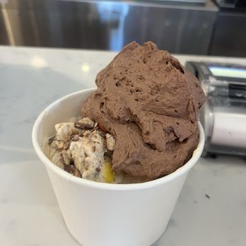 Herrell's Ice Cream & Bakery - Peanut butter Paradise w/ Reese's Pieces & KitKat topped with chocolate whipped cream - Ice Cream & Frozen Yogurt Near Me - Northampton, Massachusetts