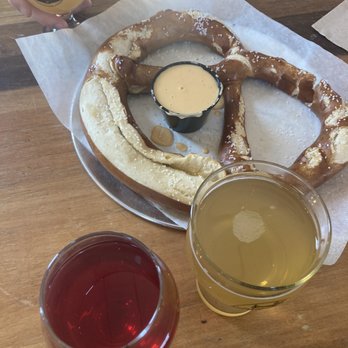 Textile Brewing Company - Brewpubs Near Me - Dyersville, Iowa Textile Brewing Company - Brewpubs Near Me - Dyersville, Iowa