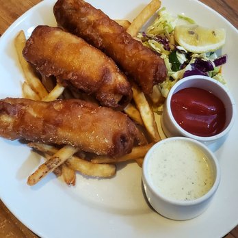 Jake's - fish and chips - New American Near Me - Del Mar, California