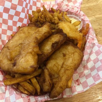 Good Burger - Seafood Combo - Burgers Near Me - Shoreline, Washington