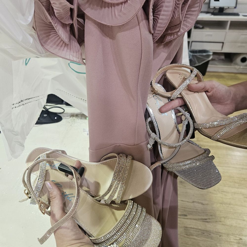 Camille La Vie - And don't forget shoes and accessories - Shoe Stores Near Me - Ontario, California Camille La Vie - And don't forget shoes and accessories - Shoe Stores Near Me - Ontario, California