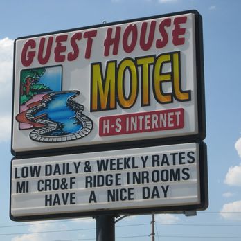 1. Guest House Motor Inn