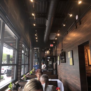 New Star Restaurant - Great dining section over looking North Avenue - Chinese Near Me - Elmwood Park, Illinois New Star Restaurant - Great dining section over looking North Avenue - Chinese Near Me - Elmwood Park, Illinois