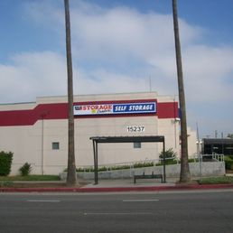 Exterior outside entrance of US Storage Centers - Mission Hills, California Exterior outside entrance of US Storage Centers - Mission Hills, California