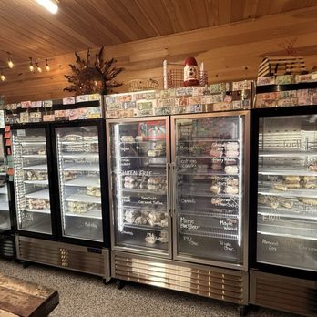 Momo's Cheesecakes - Desserts Near Me - Ellsworth, Maine Momo's Cheesecakes - Desserts Near Me - Ellsworth, Maine