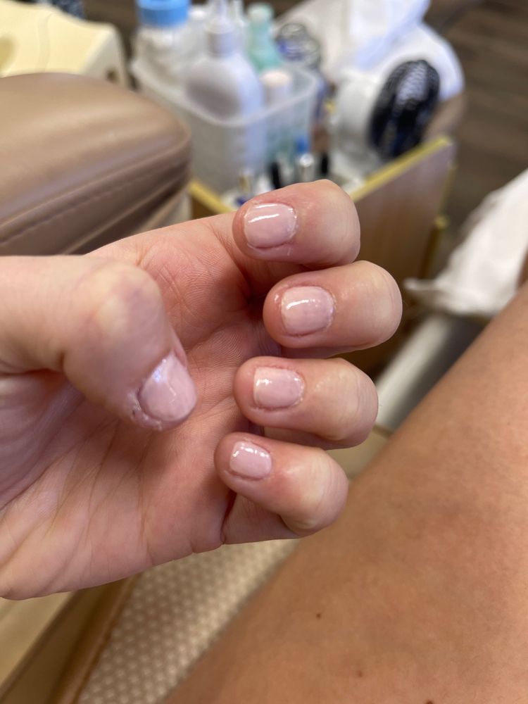 Marin Nail Care Logo