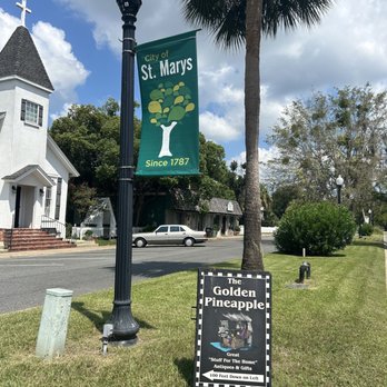 Southern River Walk - a sign for st mary's episcopal - Bars Near Me - Saint Marys, Georgia Southern River Walk - a sign for st mary's episcopal - Bars Near Me - Saint Marys, Georgia