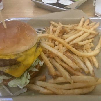 Buffalo Wild Wings - Cheese burger - Chicken Wings Near Me - Northridge, California