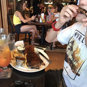 Hard Rock Cafe - Slab of rubs - Burgers Near Me - Honolulu, Hawaii Hard Rock Cafe - Slab of rubs - Burgers Near Me - Honolulu, Hawaii