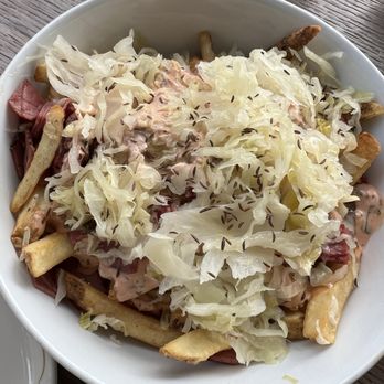 Grand Lake Kitchen - Pastrami fries - New American Near Me - San Francisco, California Grand Lake Kitchen - Pastrami fries - New American Near Me - San Francisco, California