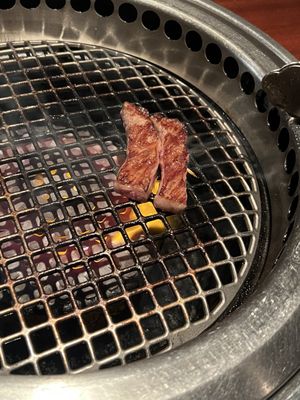 Yoroniku by null
