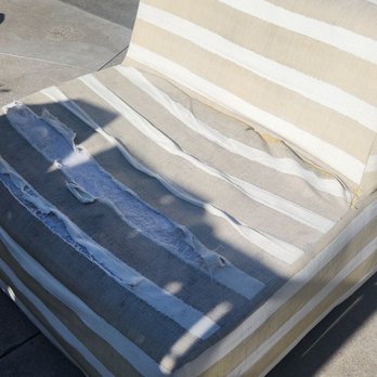 Hotel Zephyr - No chairs were actually in repair. - Hotels Near Me - San Francisco, California