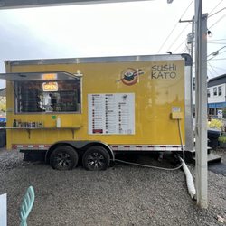 Sushi Kato - Food cart in Ridgefield