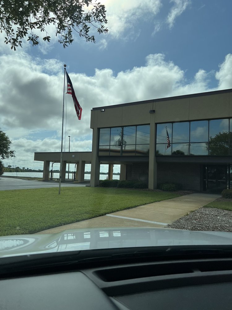 Community Bank Of The South Merritt Island WELLS FARGO BANK - Updated December 2024 - 100 S Sykes Creek Pkwy