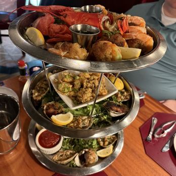 Max's Oyster Bar - Hot seafood tower - American Near Me - West Hartford, Connecticut Max's Oyster Bar - Hot seafood tower - American Near Me - West Hartford, Connecticut