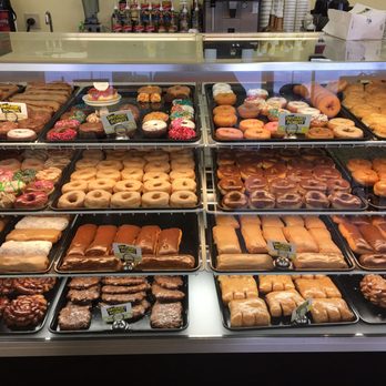 Daylight Donuts - Time to EAT the donuts! - Donuts Near Me - Grand Junction, Colorado