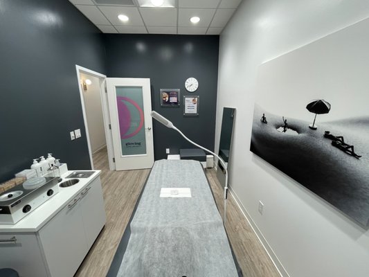 RADIANT WAXING LAS COLINAS - Updated January 2025 - 25 Photos & Average